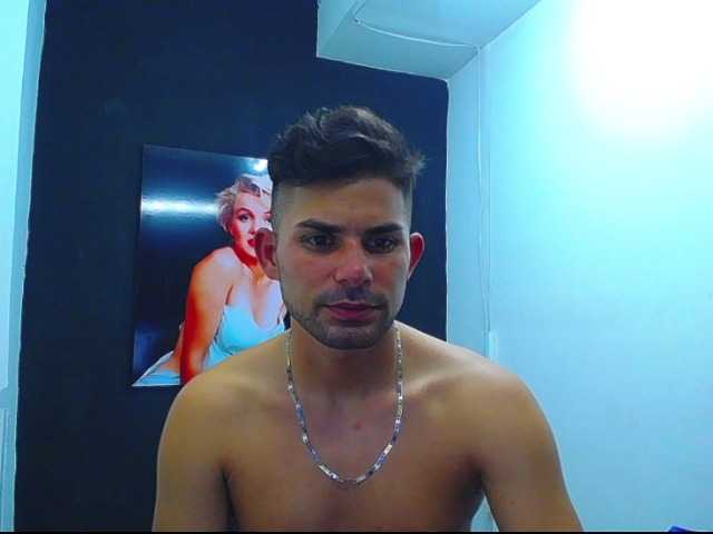  ADANSHOTSMITH
