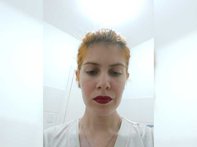  Aghatafox