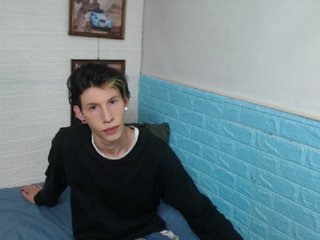  AlexseyHM