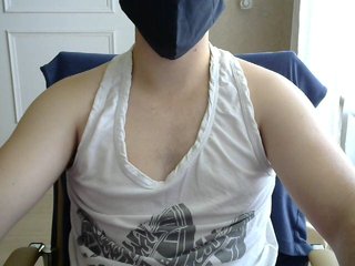  AndrewKinky