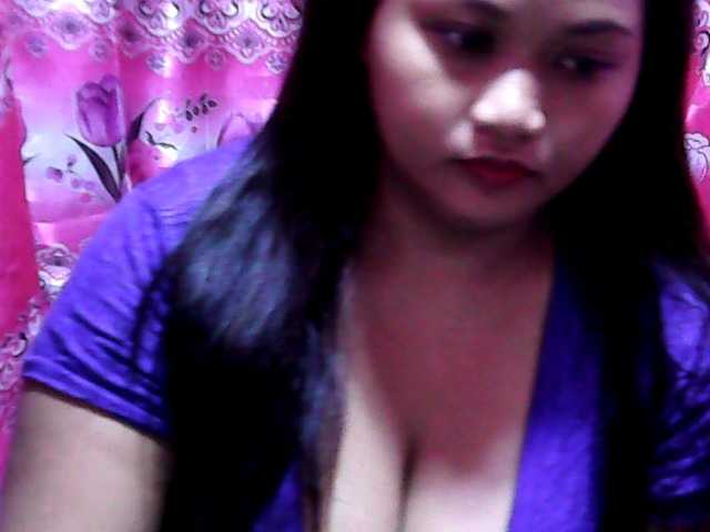 AsianAlluring