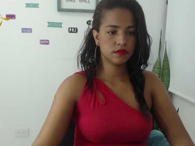  AyanaDavis