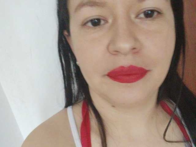  Candy19892502