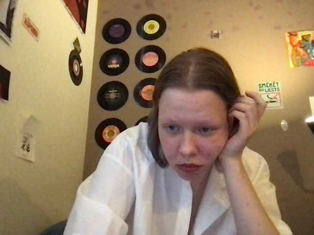  Caroline197
