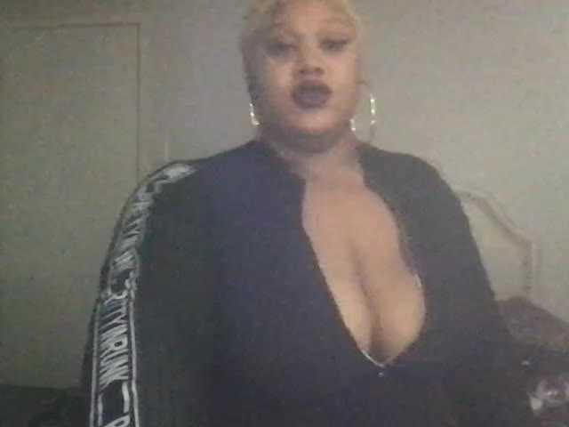  ChichiTheBBW
