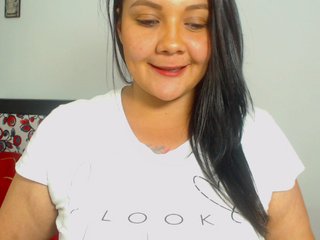  CurvySimona