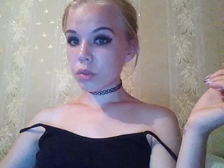  CuteBadBlond