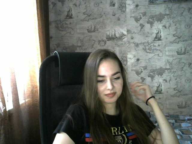  EmmaJuicy