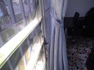  Emmaaa-1