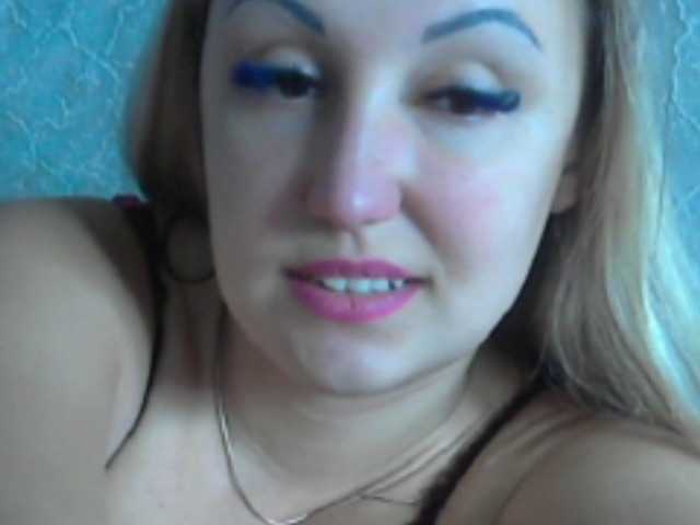  HornyLacey