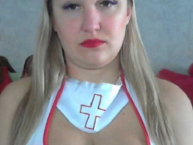  HornyLacey