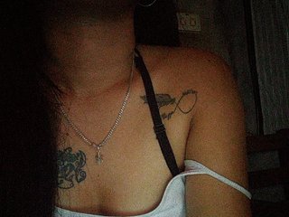  Lara103