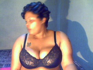  Sexylips44