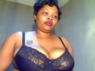  Sexylips44