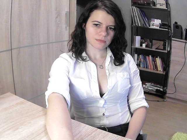  XxXGlossyJeni