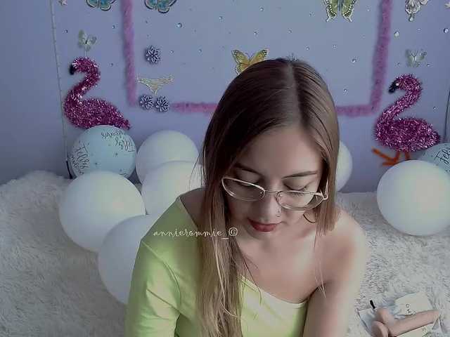  annierommie