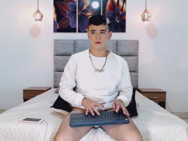  domenique1