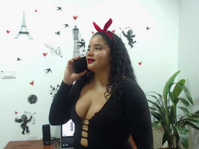  emmasimone