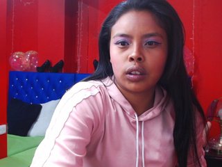  hotlatin-girl